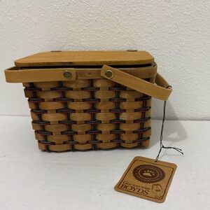 Marmalade‘s Gourmet Basket Lg Green Red Stripe Boyds Collection Picnic Basket